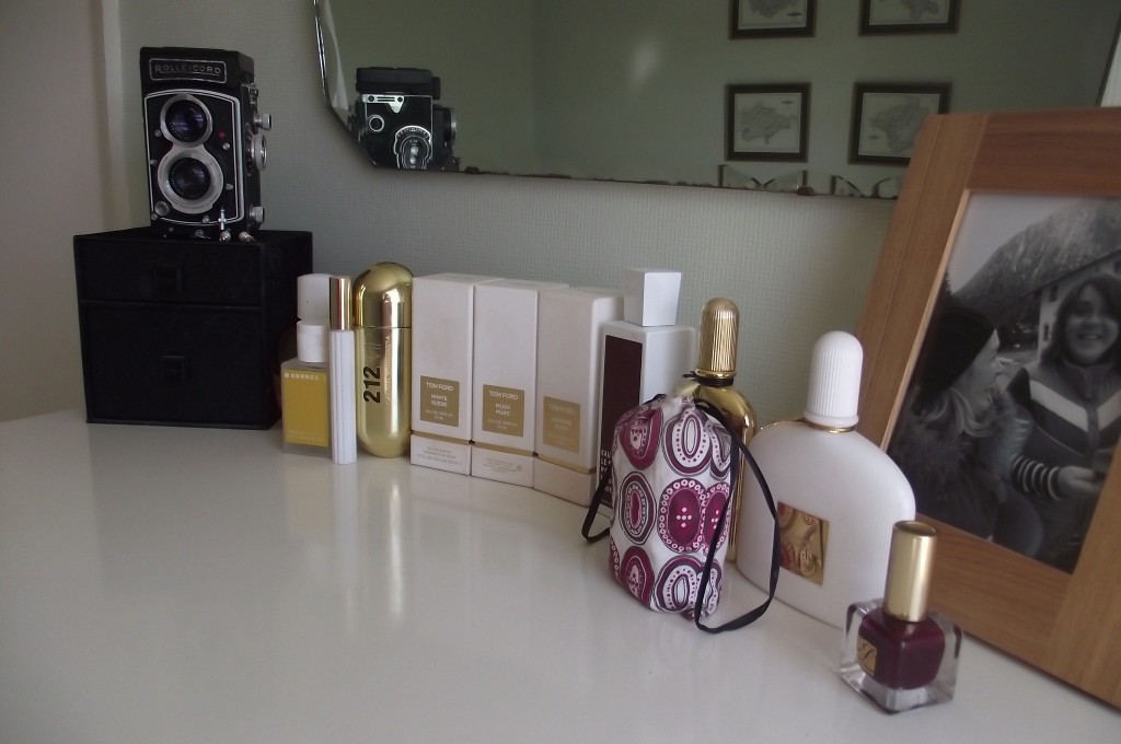 Dressing table